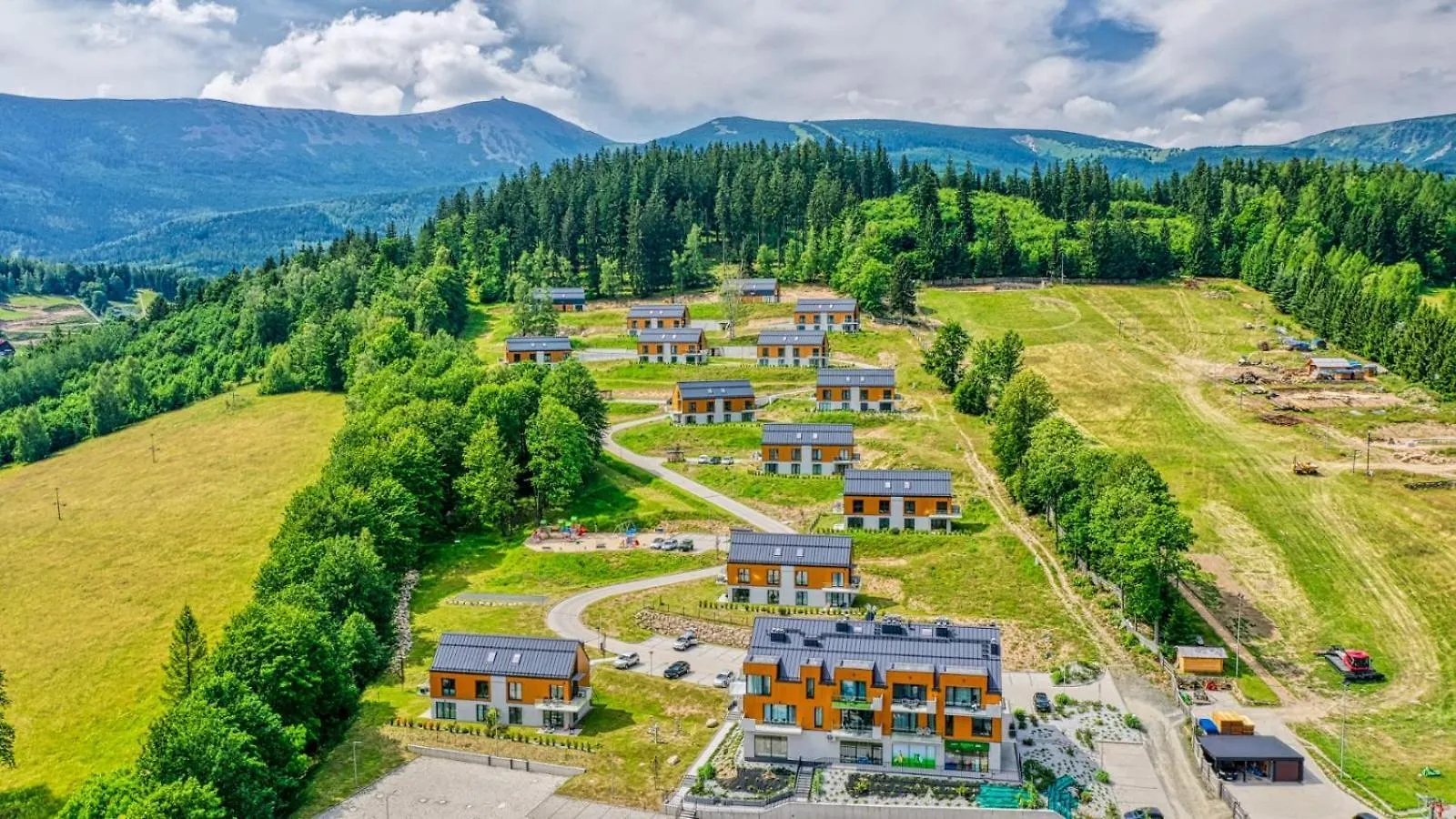 Hillside Vip Residence III - Domki Przy Wyciagu - By Royal Aparts Karpacz